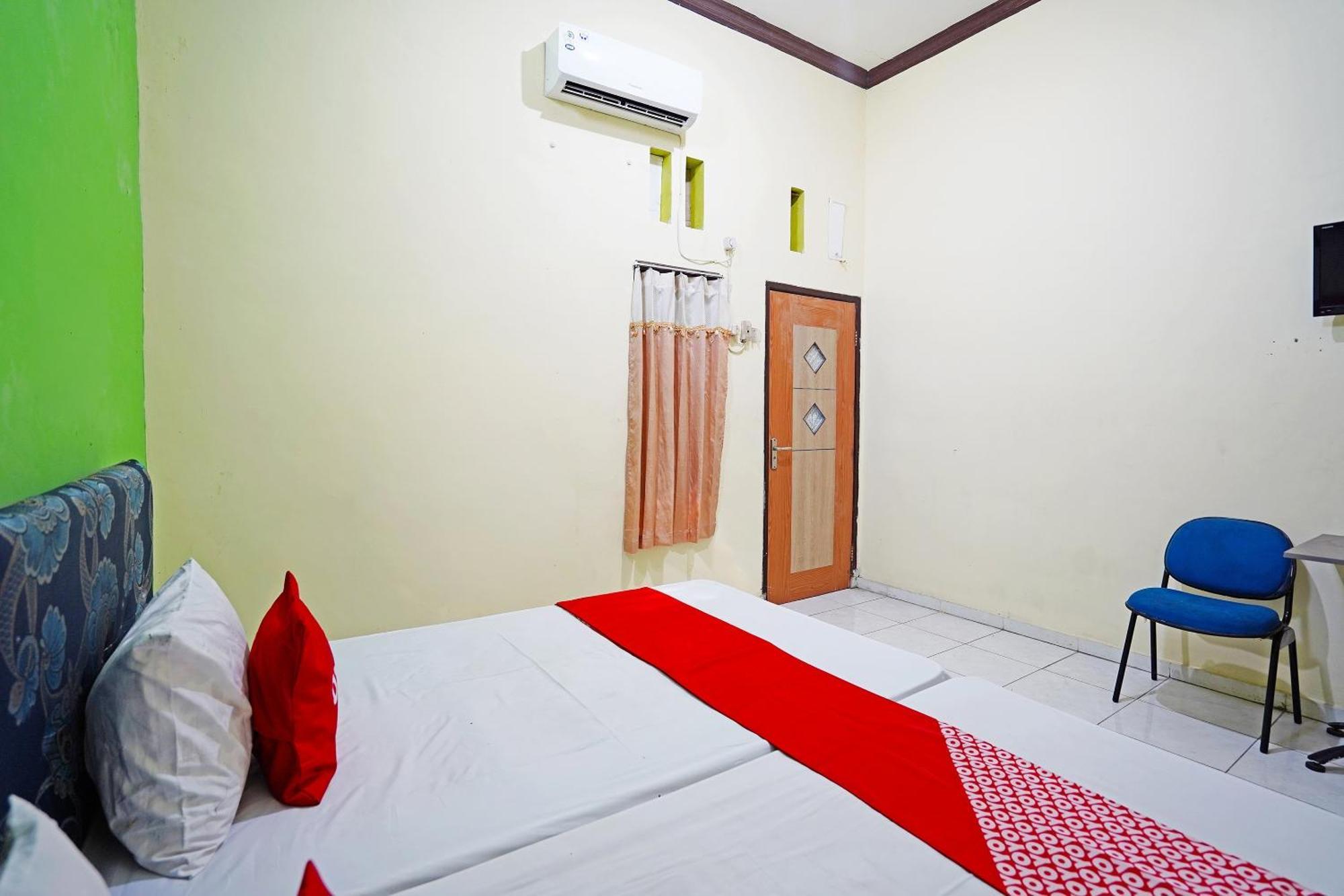Oyo 91583 D'Cost Green Syariah Surabaya Exterior photo