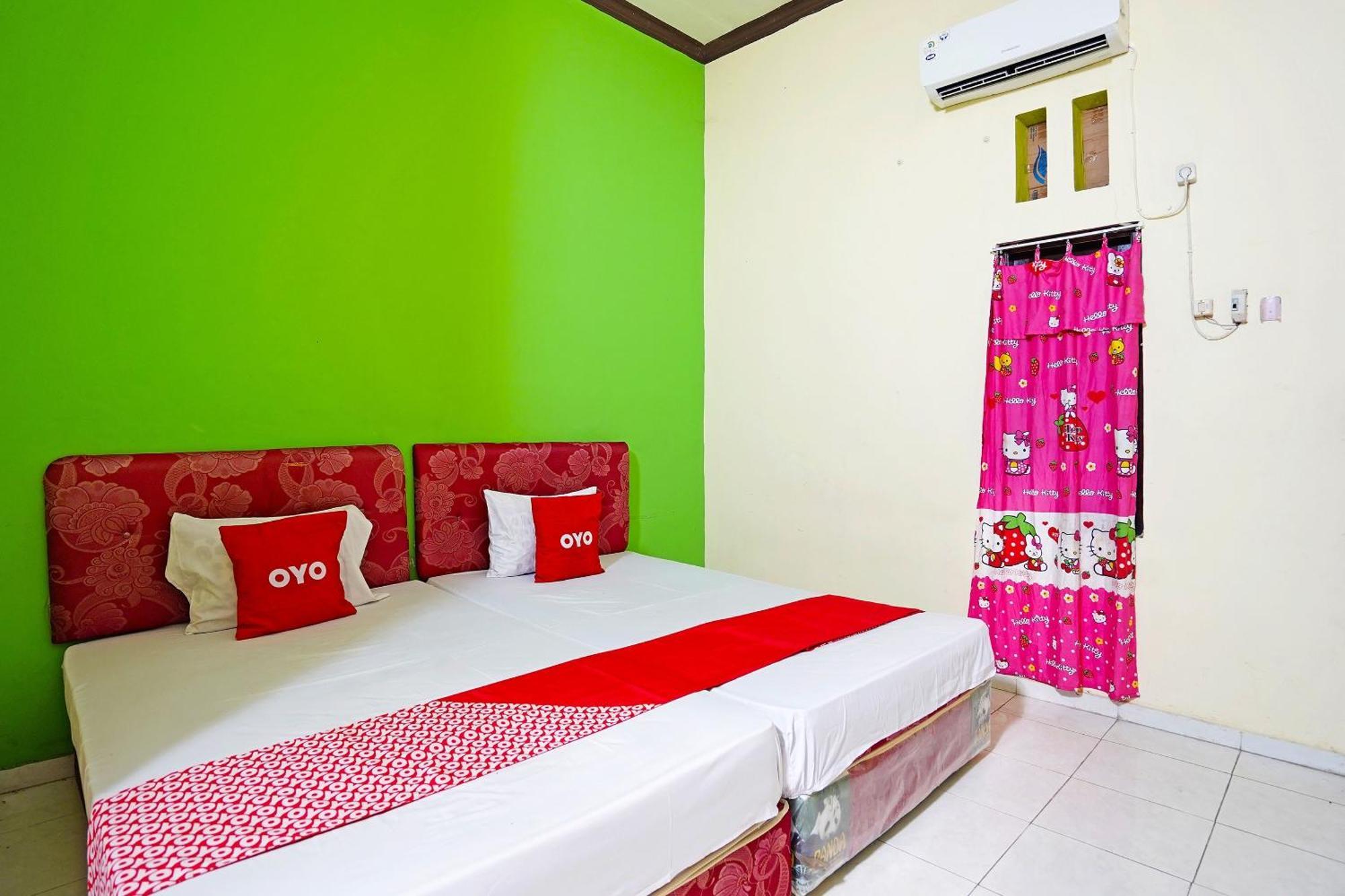 Oyo 91583 D'Cost Green Syariah Surabaya Exterior photo